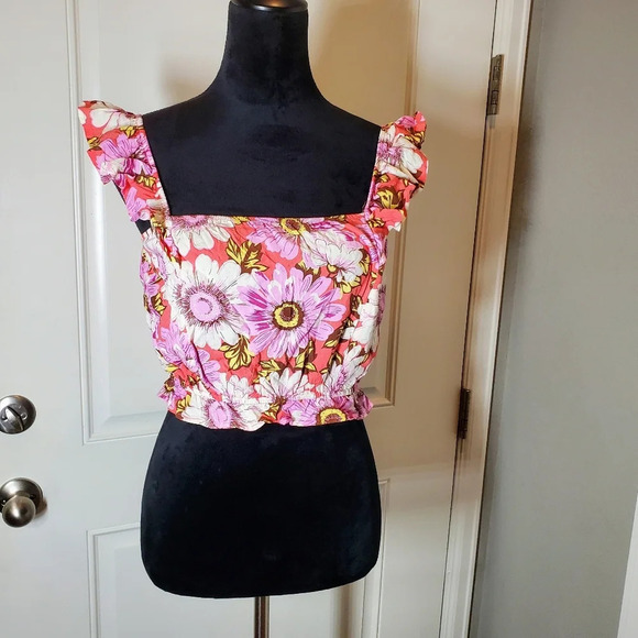 NWT Lily Rose Small Flutter Shoulder Smocked Ruffle Cropped Floral Boho Tank Top - Picture 1 of 16